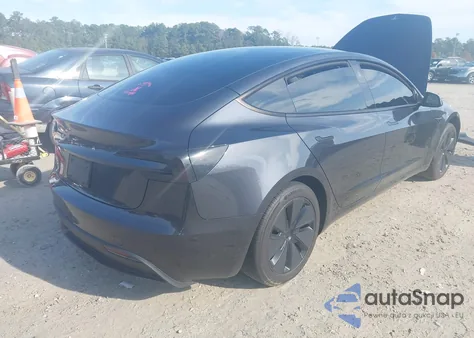 2024 Tesla Model 3 Long Range Dual Motor All-Wheel Drive/Rear-Wheel Drive z USA, uszkodzony, nr VIN 5YJ3E1EA8RF853203